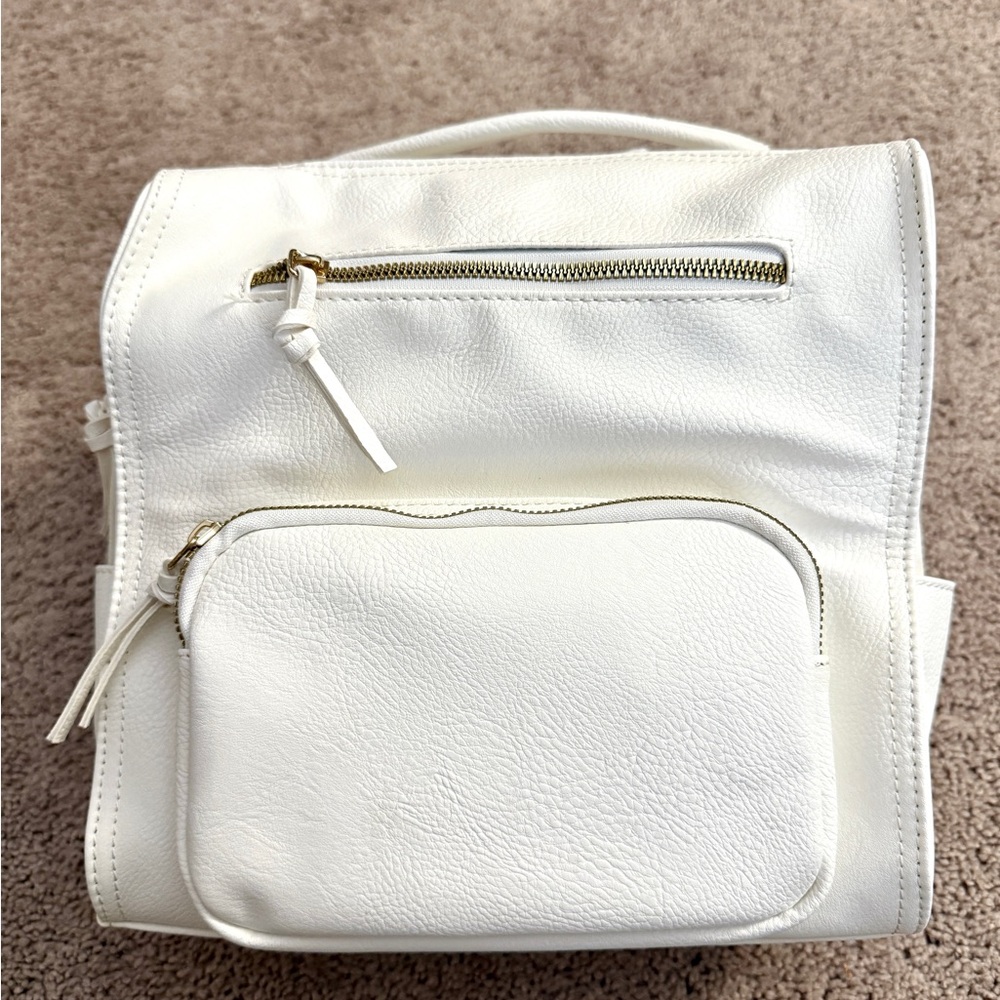 Metro Muse Backpack Women Medium White Vegan Leather Travel School Work Bag